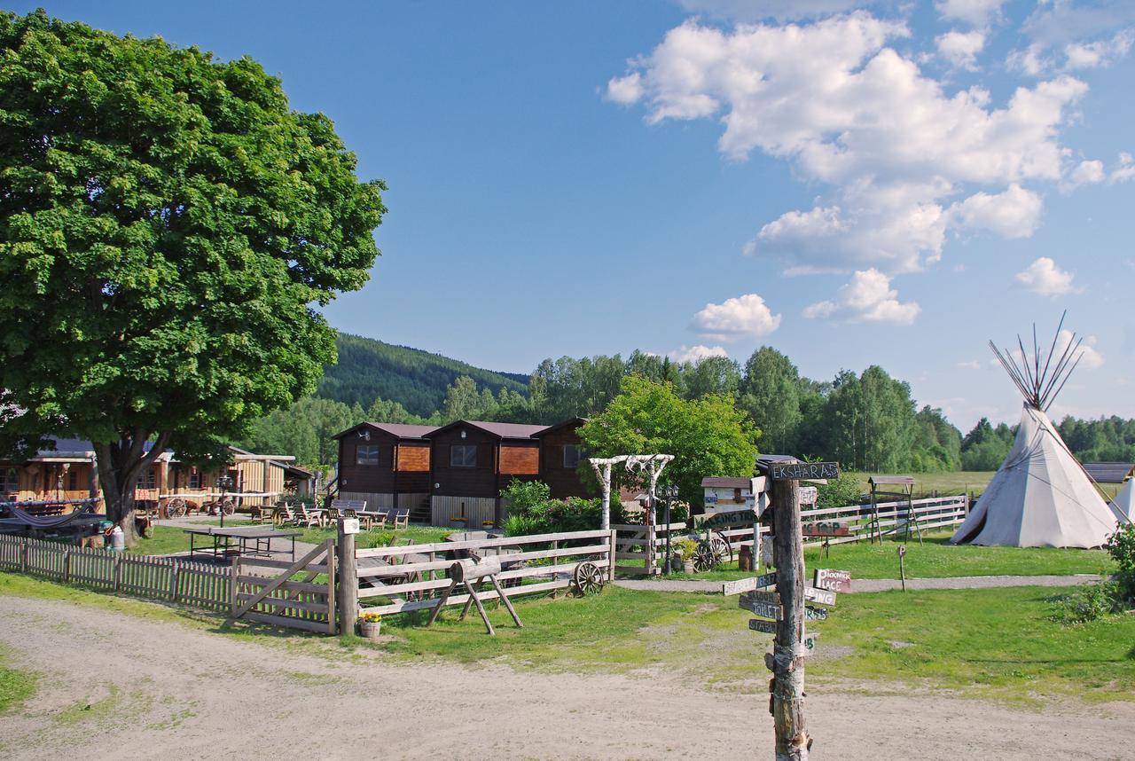 مبيت وإفطار Ekshärad Sun Dance Ranch المظهر الخارجي الصورة